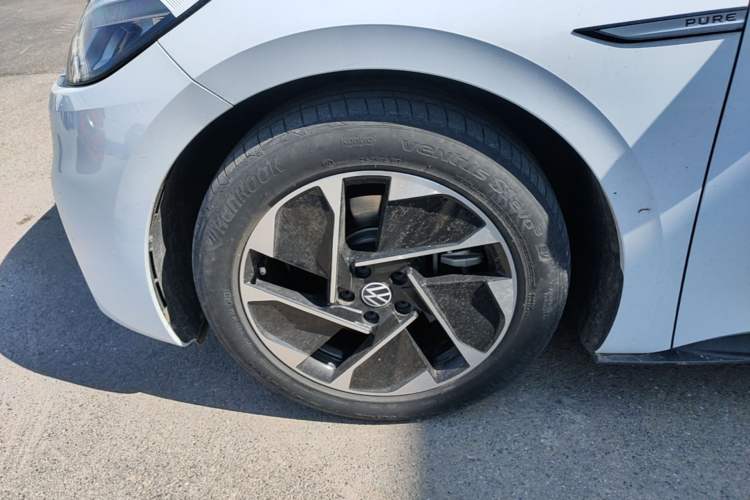 Used Volkswagen ID.3 2023 Upgraded Model Pure Intelligent Enjoyment Version Left Front Wheel Hub