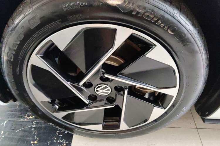 Used Volkswagen ID.3 2023 Upgraded Model Pure Intelligent Enjoyment Version Left Front Wheel Hub