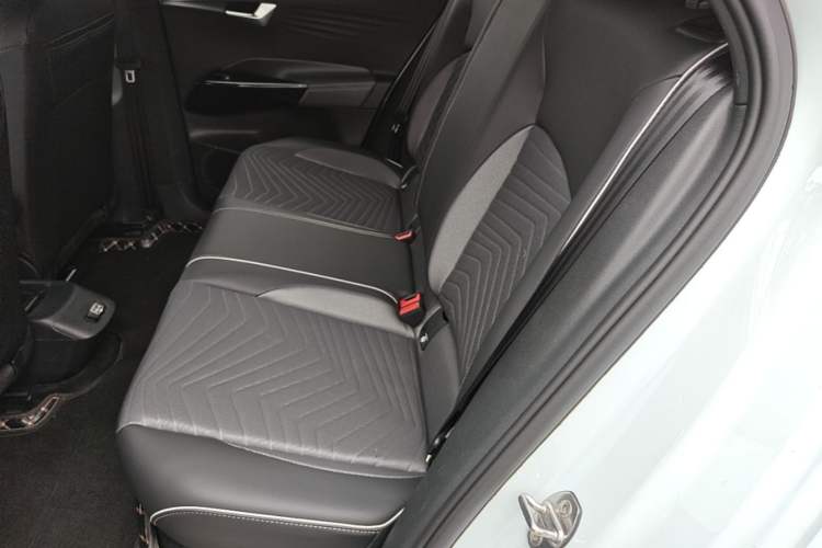 Used Volkswagen ID.3 2023 Upgraded Model Pure Intelligent Enjoyment Version Left Rear Seat