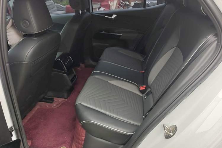 Used Volkswagen ID.3 2023 Upgraded Model Pure Intelligent Enjoyment Version Left Rear Seat
