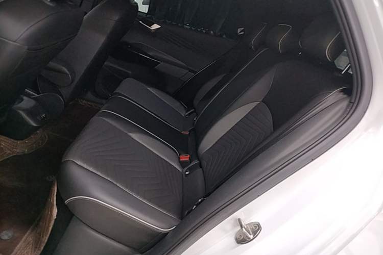 Used Volkswagen ID.3 2023 Upgraded Model Pure Intelligent Enjoyment Version Left Rear Seat