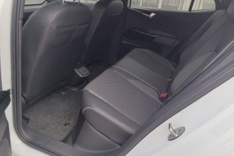 Used Volkswagen ID.3 2023 Upgraded Model Pure Intelligent Enjoyment Version Left Rear Seat