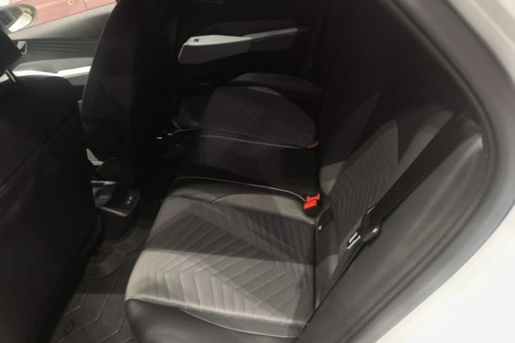 Used Volkswagen ID.3 2023 Upgraded Model Pure Intelligent Enjoyment Version Left Rear Seat