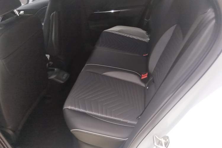 Used Volkswagen ID.3 2023 Upgraded Model Pure Intelligent Enjoyment Version Left Rear Seat