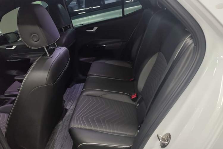 Used Volkswagen ID.3 2023 Upgraded Model Pure Intelligent Enjoyment Version Left Rear Seat