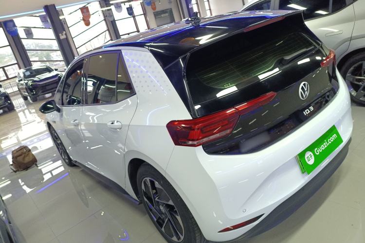 Used Volkswagen ID.3 2023 Pure Smart Edition Left Side