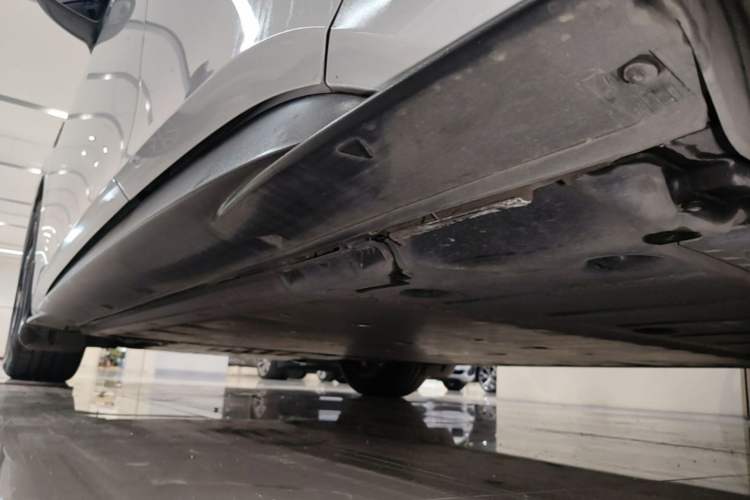 Used Volkswagen ID.3 2023 Upgraded Model Pure Intelligent Enjoyment Version Left Side Sill
