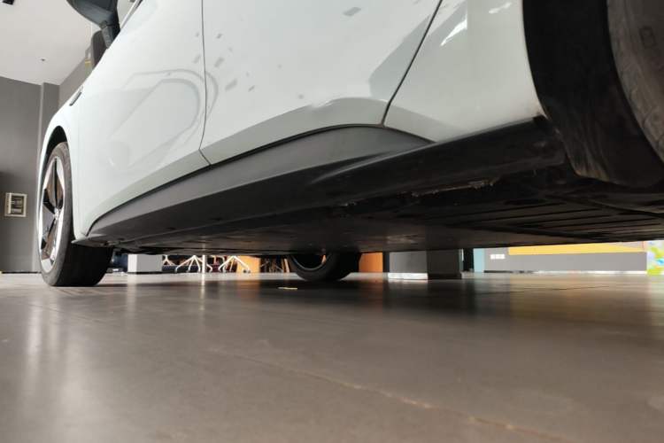 Used Volkswagen ID.3 2023 Upgraded Model Pure Intelligent Enjoyment Version Left Side Sill