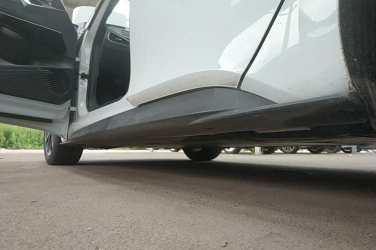 Used Volkswagen ID.3 2023 Upgraded Model Pure Intelligent Enjoyment Version Left Side Sill
