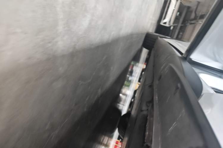 Used Volkswagen ID.3 2023 Upgraded Model Pure Intelligent Enjoyment Version Left Side Sill