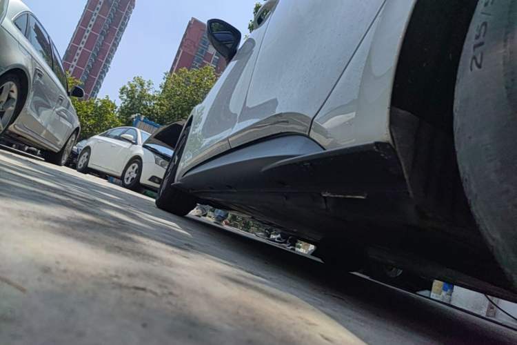 Used Volkswagen ID.3 2023 Pure Smart Edition Left Side Sill
