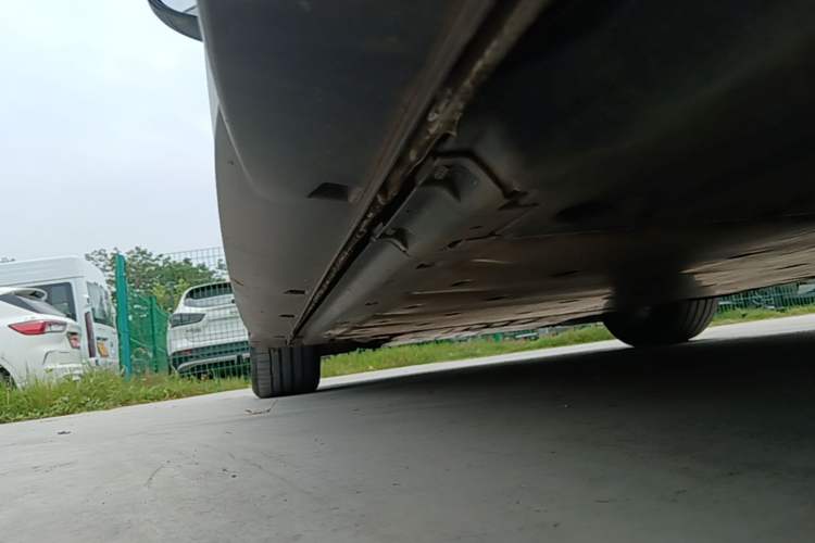 Used Volkswagen ID.3 2023 Upgraded Model Pure Intelligent Enjoyment Version Left Side Sill