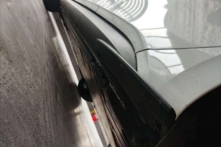 Used Volkswagen ID.3 2023 Upgraded Model Pure Intelligent Enjoyment Version Left Side Sill