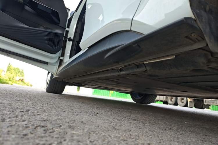 Used Volkswagen ID.3 2023 Upgraded Model Pure Intelligent Enjoyment Version Left Side Sill