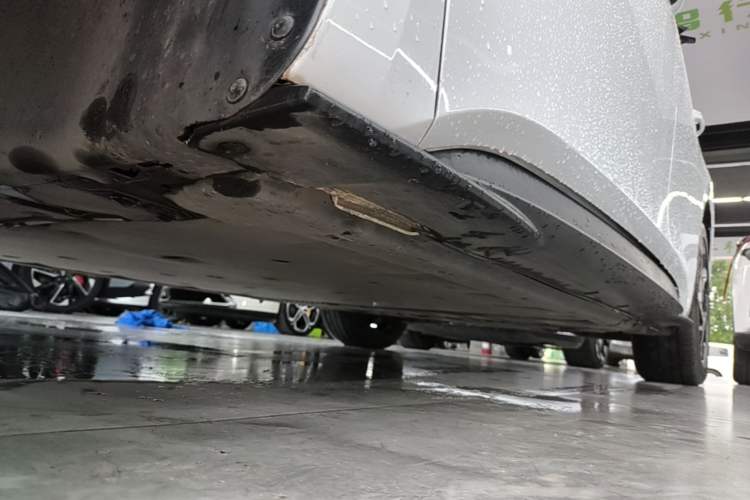 Used Volkswagen ID.3 2023 Upgraded Model Pure Intelligent Enjoyment Version Left Side Sill