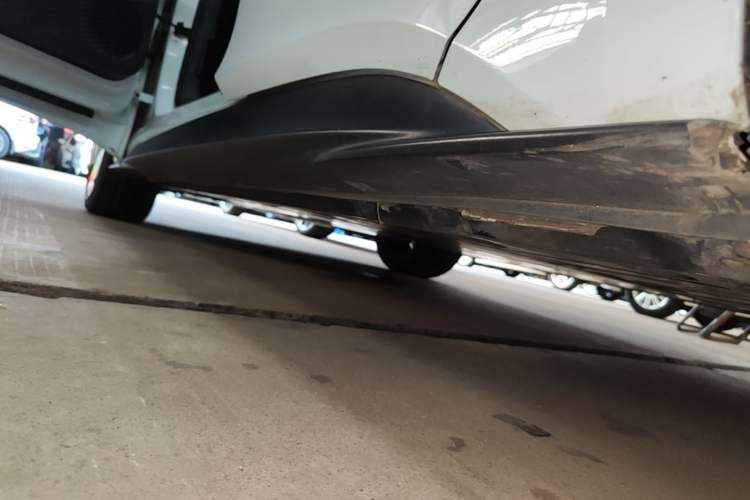 Used Volkswagen ID.3 2023 Upgraded Model Pure Intelligent Enjoyment Version Left Side Sill