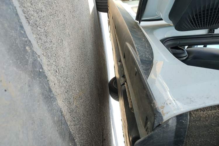 Used Volkswagen ID.3 2023 Upgraded Model Pure Intelligent Enjoyment Version Left Side Sill