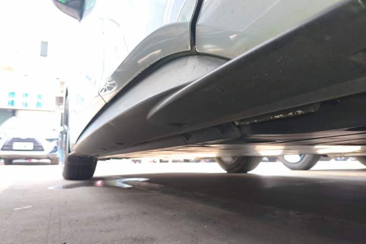 Used Volkswagen ID.3 2023 Pure Smart Edition Left Side Sill