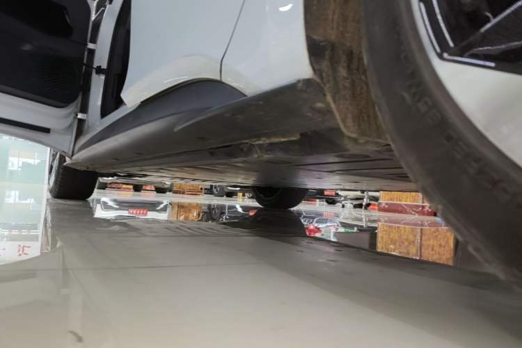 Used Volkswagen ID.3 2023 Pure Smart Edition Left Side Sill