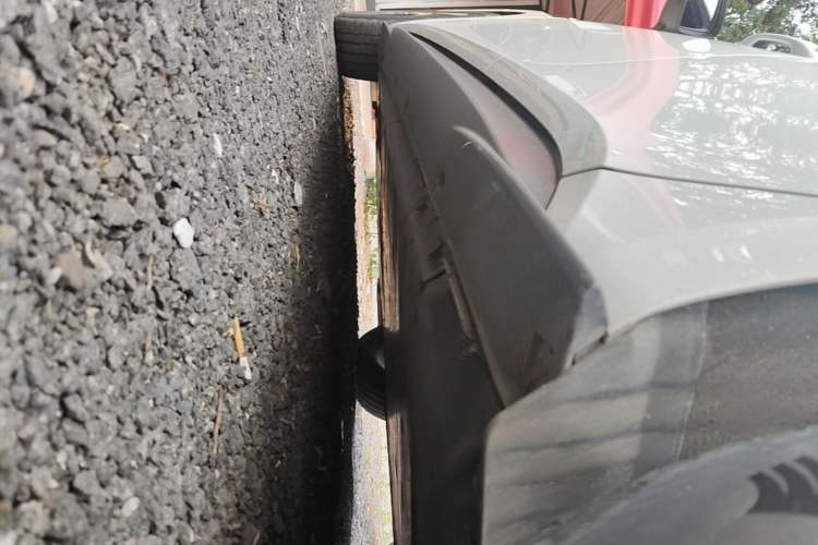 Used Volkswagen ID.3 2023 Upgraded Model Pure Intelligent Enjoyment Version Left Side Sill
