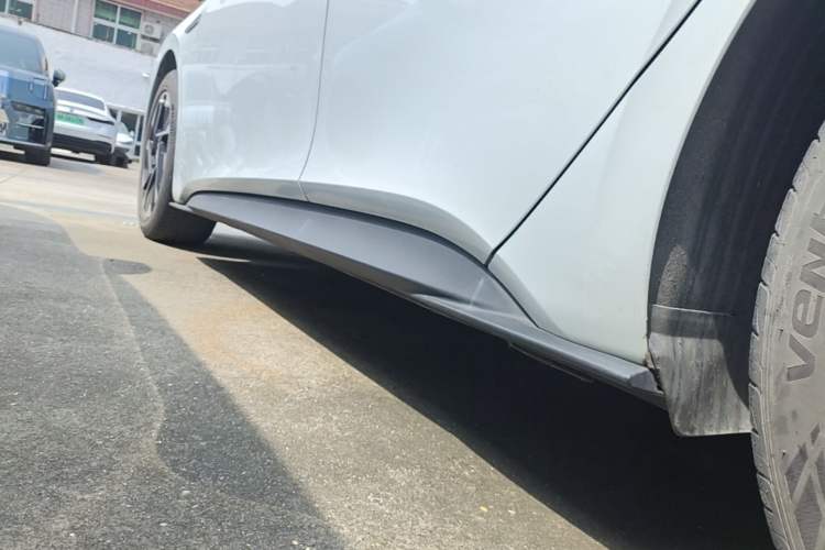 Used Volkswagen ID.3 2023 Pure Smart Edition Left Side Sill