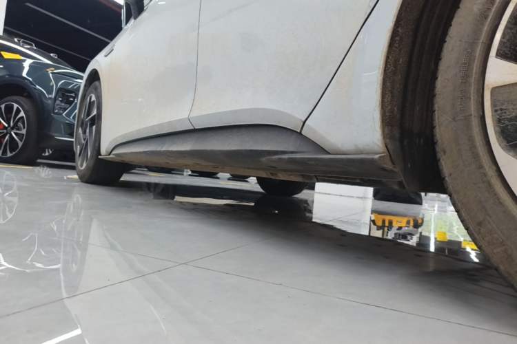 Used Volkswagen ID.3 2023 Upgraded Model Pure Intelligent Enjoyment Version Left Side Sill