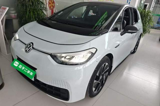 Used Volkswagen ID.3 2023 Pure Smart Edition