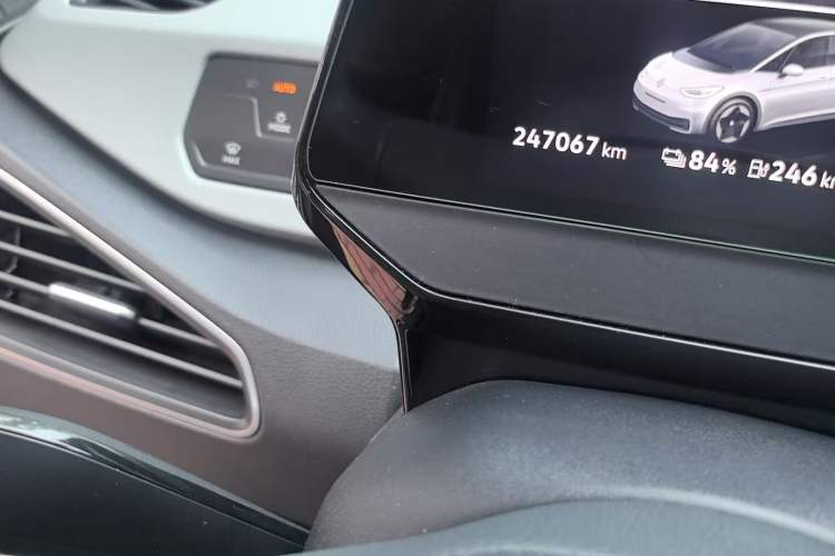 Used Volkswagen ID.3 2023 Upgraded Version Smart Intelligence Edition Odometer Close Up