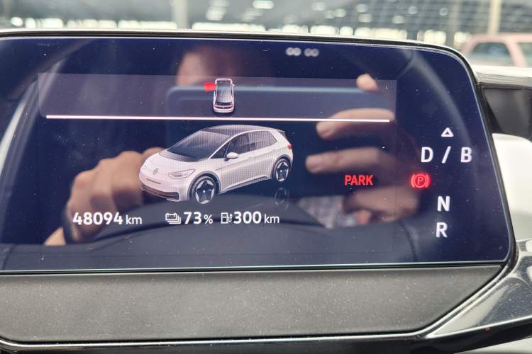 Used Volkswagen ID.3 2023 Upgraded Model Pure Intelligent Enjoyment Version Odometer Close Up