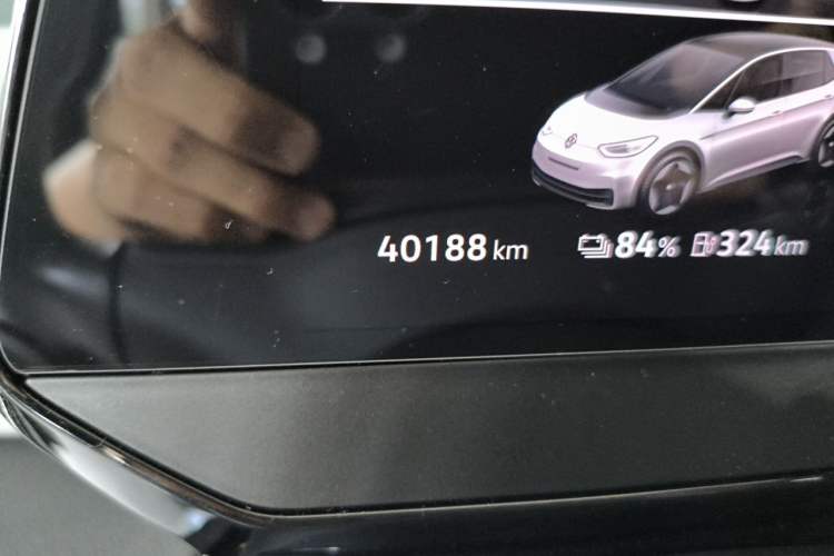 Used Volkswagen ID.3 2023 Upgraded Model Pure Intelligent Enjoyment Version Odometer Close Up