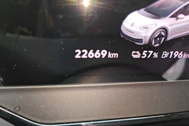 Used Volkswagen ID.3 2023 Upgraded Model Pure Intelligent Enjoyment Version Odometer Close Up
