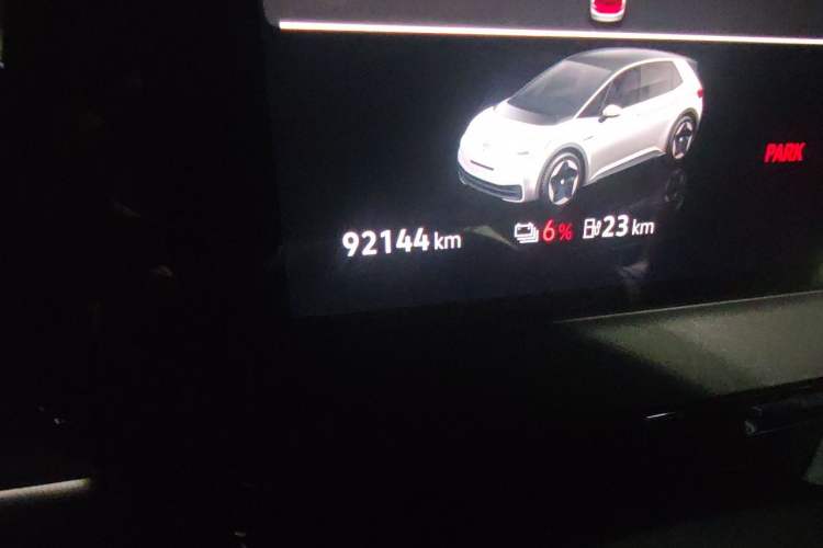 Used Volkswagen ID.3 2023 Upgraded Model Pure Intelligent Enjoyment Version Odometer Close Up