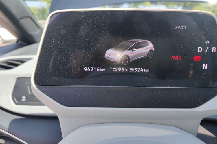 Used Volkswagen ID.3 2023 Upgraded Model Pure Intelligent Enjoyment Version Odometer Close Up