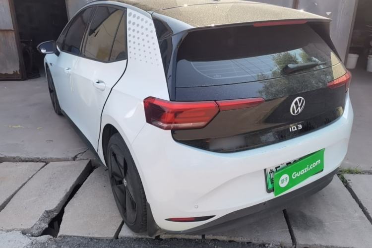 Used Volkswagen ID.3 2023 Upgraded Version Smart Intelligence Edition Rear Left 45 Deg