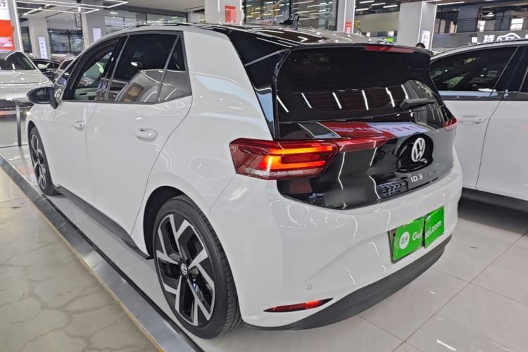 Used Volkswagen ID.3 2023 Upgraded Model Pure Intelligent Enjoyment Version Rear Left 45 Deg