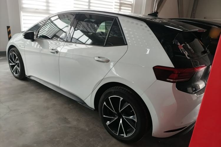 Used Volkswagen ID.3 2023 Upgraded Model Pure Intelligent Enjoyment Version Rear Left 45 Deg