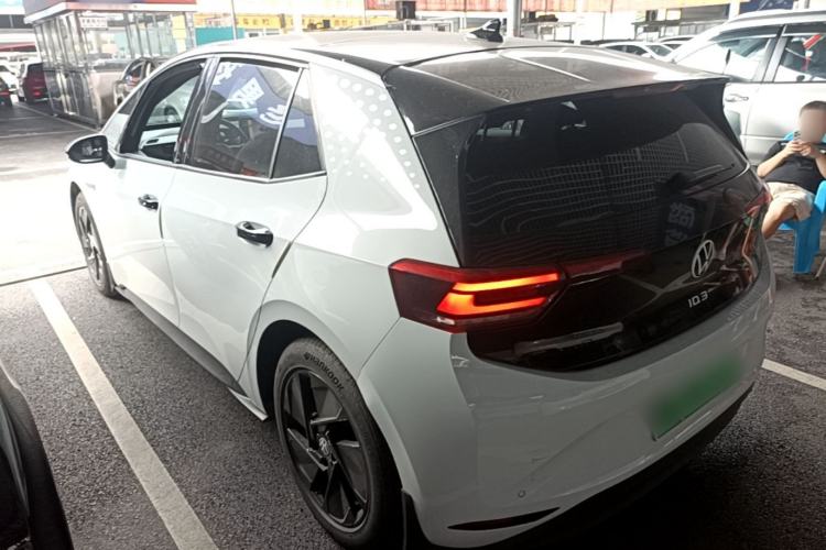 Used Volkswagen ID.3 2023 Upgraded Model Pure Intelligent Enjoyment Version Rear Left 45 Deg
