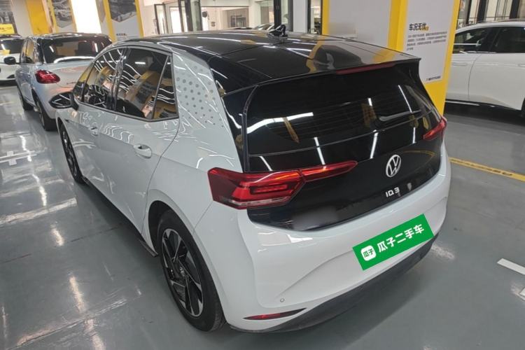 Used Volkswagen ID.3 2023 Pure Smart Edition Rear Left 45 Deg
