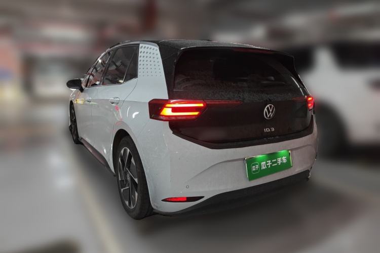 Used Volkswagen ID.3 2023 Pure Smart Edition Rear Left 45 Deg
