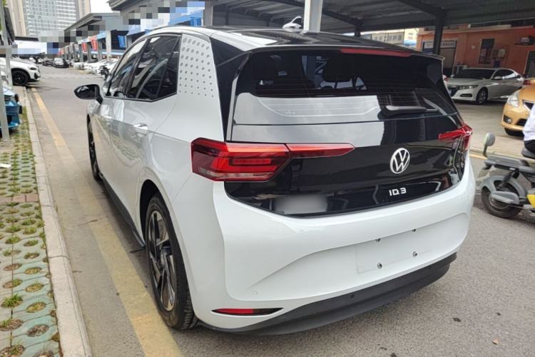 Used Volkswagen ID.3 2023 Pure Smart Edition Rear Left 45 Deg