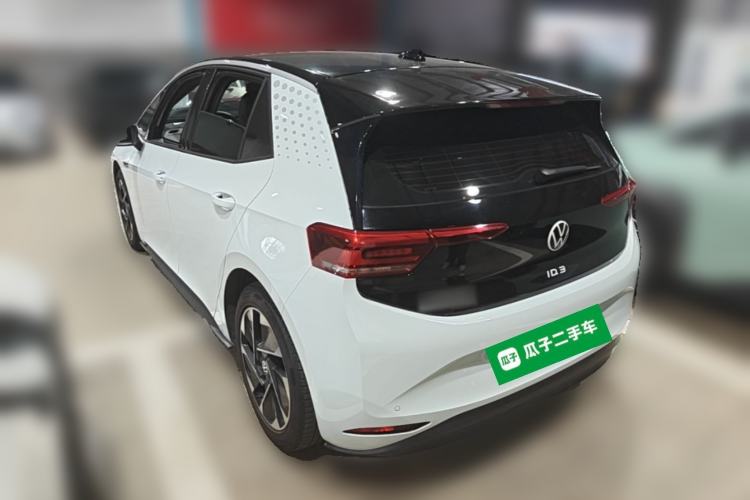 Used Volkswagen ID.3 2023 Pure Smart Edition Rear Left 45 Deg