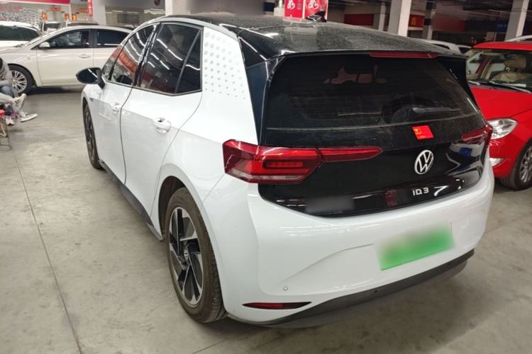 Used Volkswagen ID.3 2023 Pure Smart Edition Rear Left 45 Deg