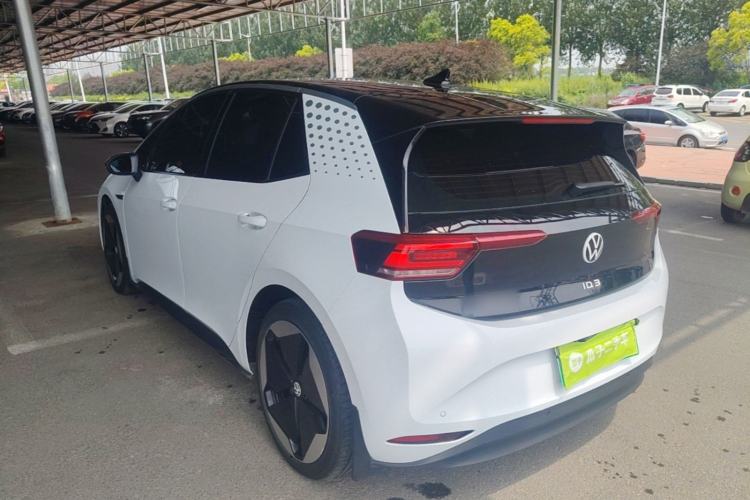 Used Volkswagen ID.3 2023 Intelligent Edition Rear Left 45 Deg