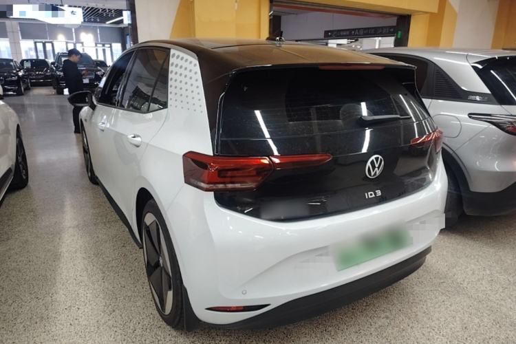 Used Volkswagen ID.3 2023 Upgraded Model Pure Intelligent Enjoyment Version Rear Left 45 Deg