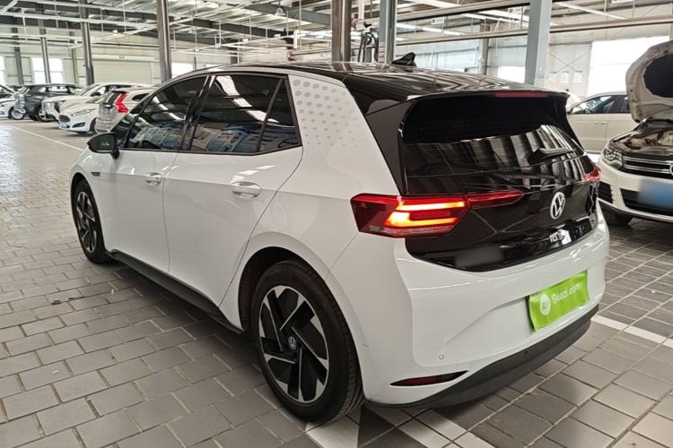 Used Volkswagen ID.3 2023 Upgraded Model Pure Intelligent Enjoyment Version Rear Left 45 Deg