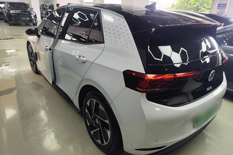Used Volkswagen ID.3 2023 Intelligent Edition Rear Left 45 Deg