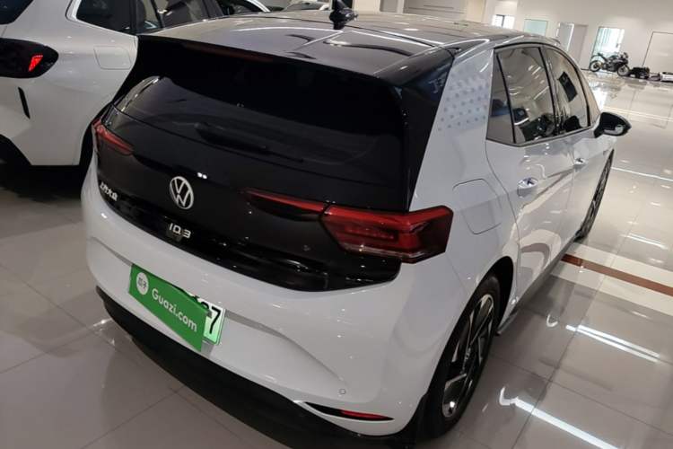 Used Volkswagen ID.3 2023 Upgraded Model Pure Intelligent Enjoyment Version Rear Right 45 Deg