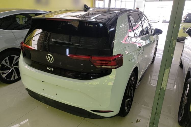 Used Volkswagen ID.3 2023 Upgraded Model Pure Intelligent Enjoyment Version Rear Right 45 Deg