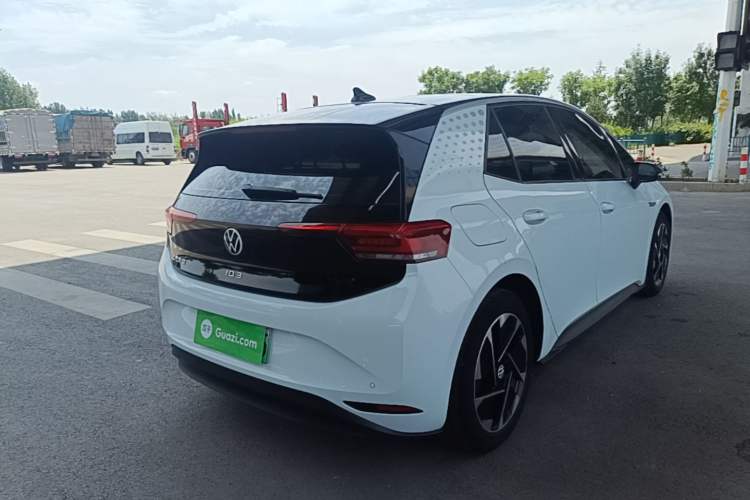 Used Volkswagen ID.3 2023 Upgraded Model Pure Intelligent Enjoyment Version Rear Right 45 Deg