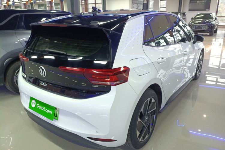 Used Volkswagen ID.3 2023 Pure Smart Edition Rear Right 45 Deg